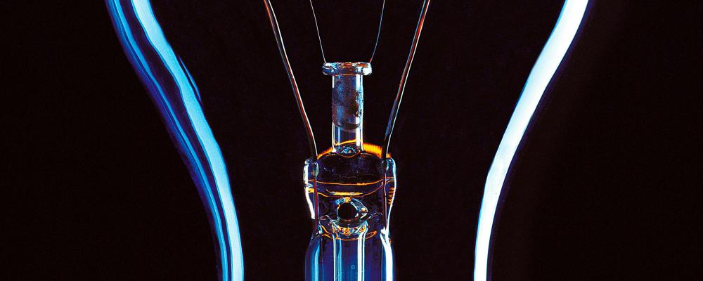 Glödlampa. Foto: Alessandro Bianchi / Unsplash