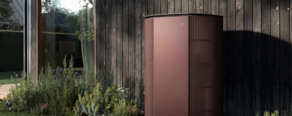 Bolaget Photoncycle planerar även en produktionsanläggning som ska kunna tillverka system för upp till 140 000 hushåll, motsvarande en årlig lagringskapacitet på cirka 1,4 terawattimmar.