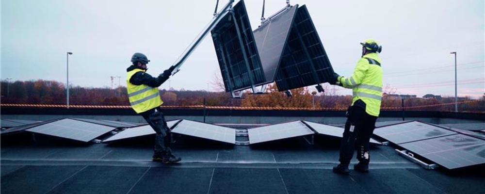 Solcellsinstallation. Pressbild: Svensk Solenergi