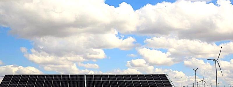 Spansk energivolatilitet skapar problem. Utvecklingen väcker också frågor om hur robust dagens energiomställning verkligen är. När elnätet samtidigt ska bära övergången till elbilar, värmepumpar och elintensiv industri blir stabil tillgång på planerbar el allt mer avgörande. Foto: Wikipedia Commons Lic.