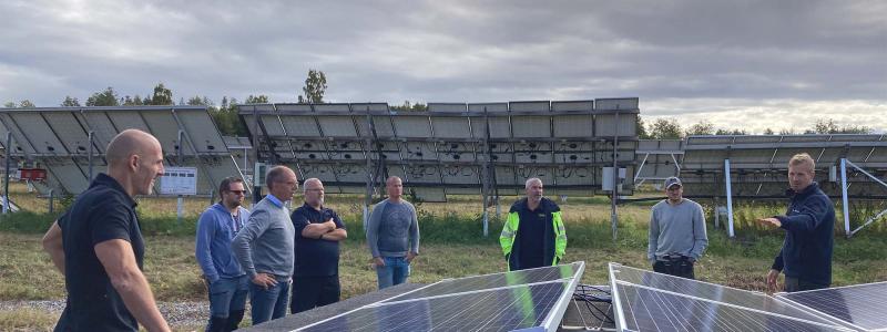 Andreas Österlund, Karl-Fredrik Petzäll, Jan-Olof Cleve, Christer Sjögren, Robin Axelsson, Kaj Mattsson, Patrik Ruud och Johan Lindqvist. Foto: Glava Energy Center