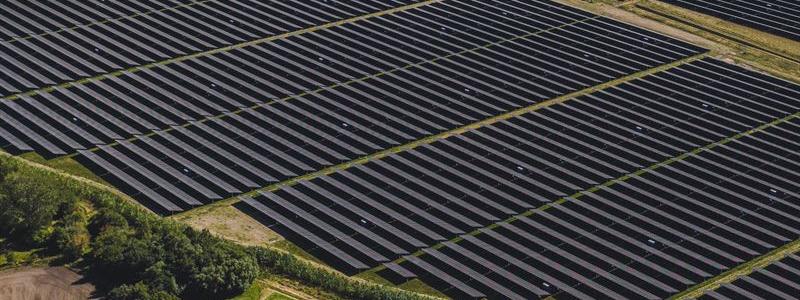 Bild från Alights 215 MWp solpark på Lolland i Danmark.