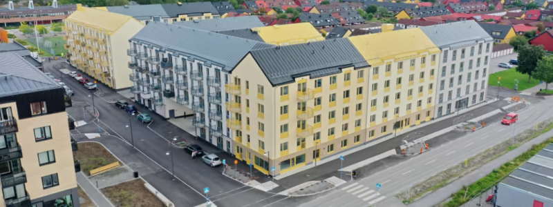 Wallenstam väljer GruppSol som leverantör till Söra Kvarter som ska prydas med Sverigepanelen som är särskilt utvecklad för det nordiska klimatet med hög effekt och nyttjandegrad av solenergin. Foto: GruppSol
