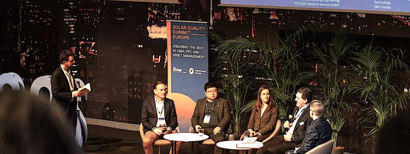 En av diskussionerna på konferensen handlade om att stärka kompetensen inom solcellssektorn. Här lyftes initiativ som RESkill4NetZero och Global Solar Councils (GSC) Solar Training Standard Initiative. Foto: SolarPower Europe