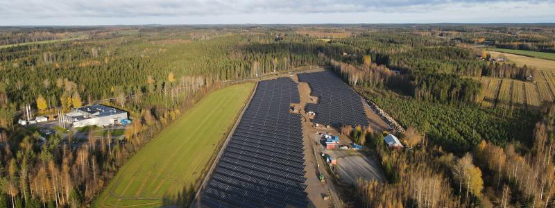 Solcellspark i Juva Finland. Pressbild: OKQ8 Scandinavia