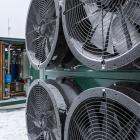 Flower äger fyra operativa BESS-anläggningar i Sverige (totalt 63 MW), och ytterligare tre internt utvecklade projekt väntas tas i drift i landet under 2026 (totalt 70 MW). Bilden är från Flowers 42,5 MW BESS i Bredhälla. Pressbild: Flower