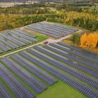 Solpark på 40 000 kvm för Tekniska verken i Linköping. Pressbild: Soltech Energy Sweden AB