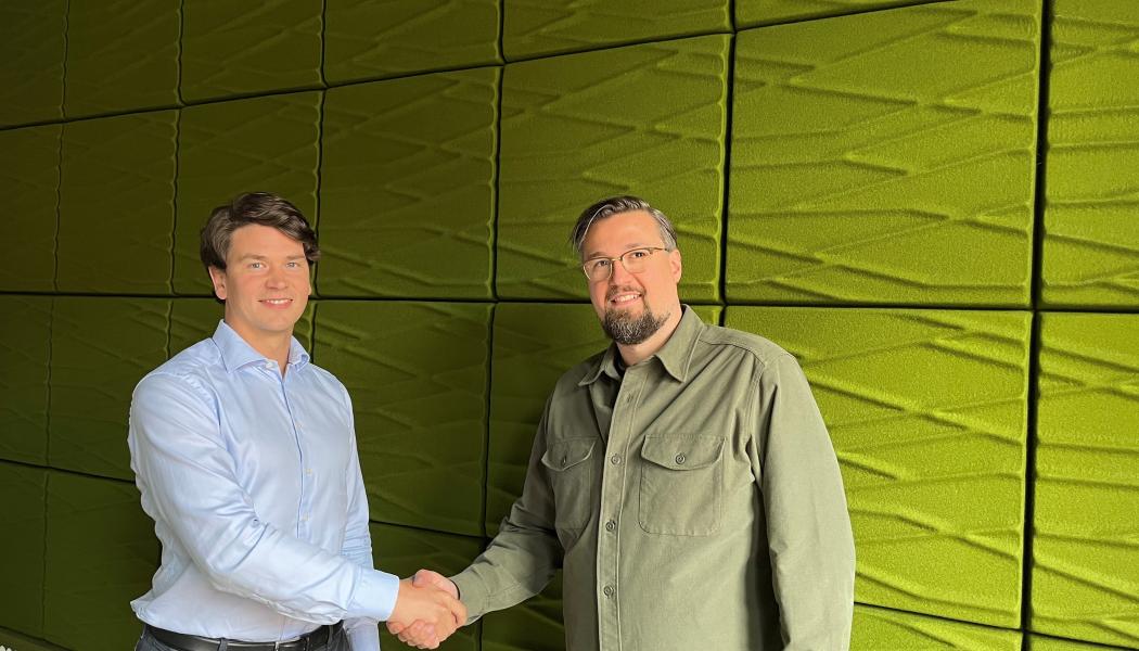 Martin Jacobsson, VD för Fasadgruppen och Robert Salamandra, VD för Elenta Solar Sverige Foto: Fasadgruppen