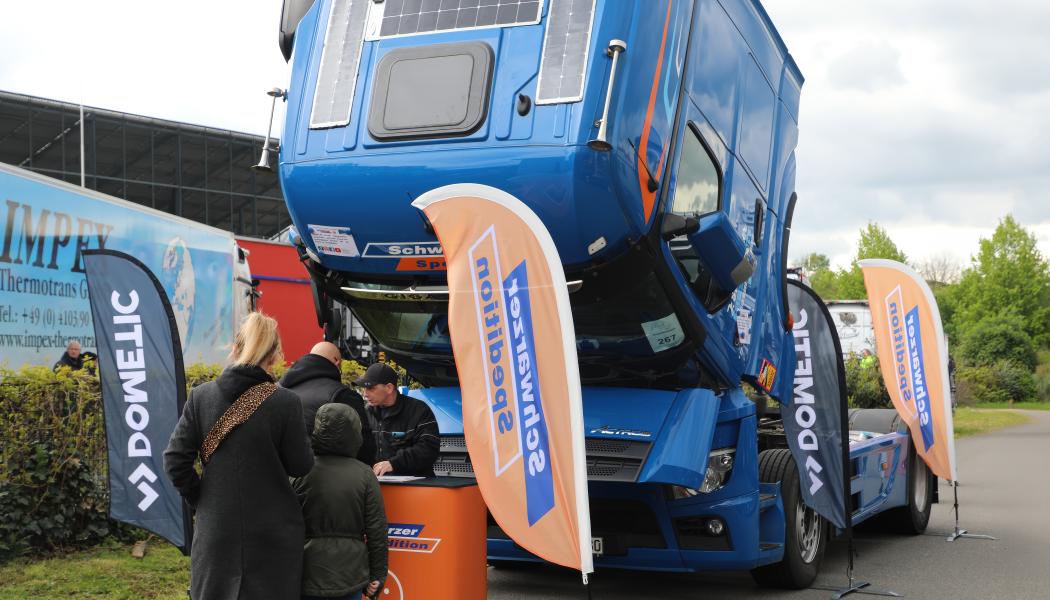 Abkati satsar på solpanelmoduler för lastbilar och yrkesfordon. Foto: Abkati