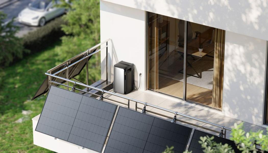 Balkongkraftverk med batteri EcoFlow, Pressbild: Svea Solar