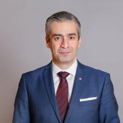 Khashayar Farmanbar. Foto: Magnus Liljegren/Regeringskansliet