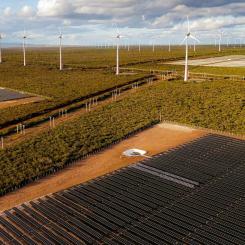 Equinors första hybridkraftverk kombinerar sol- och vindkraft vid Serra da Babilônia i Brasilien. Foto: Equinor