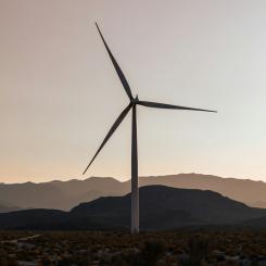 Vindkraftssnurra. Foto: Levan Badzgaradze / Unsplash