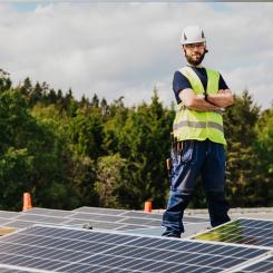 Ny solpanelskonfigurator gör projekteringen både enklare och mindre tidskrävande. Foto Weland stål