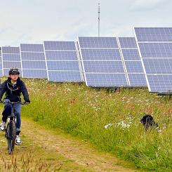 Westmill Solar Park är världens största kommunägda solkraftpark.  Wikipedia Common Lic. Kredit Ben Cavanna